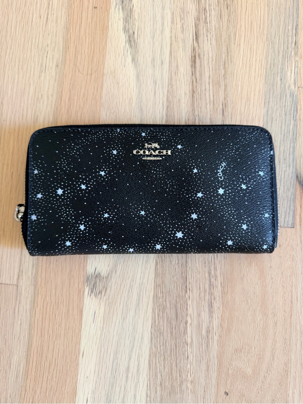 Coach Black Star Print Zip Around Wallet